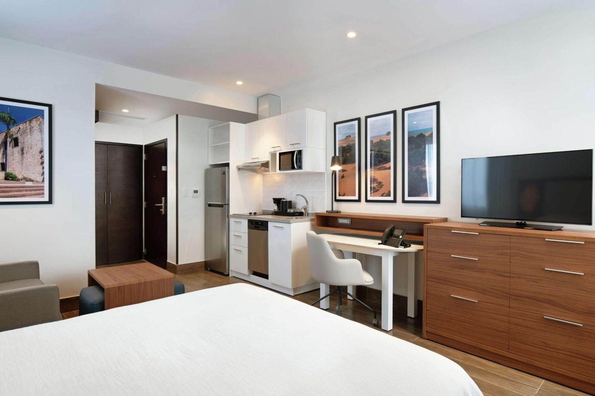 Homewood Suites By Hilton Saint-Domingue Extérieur photo