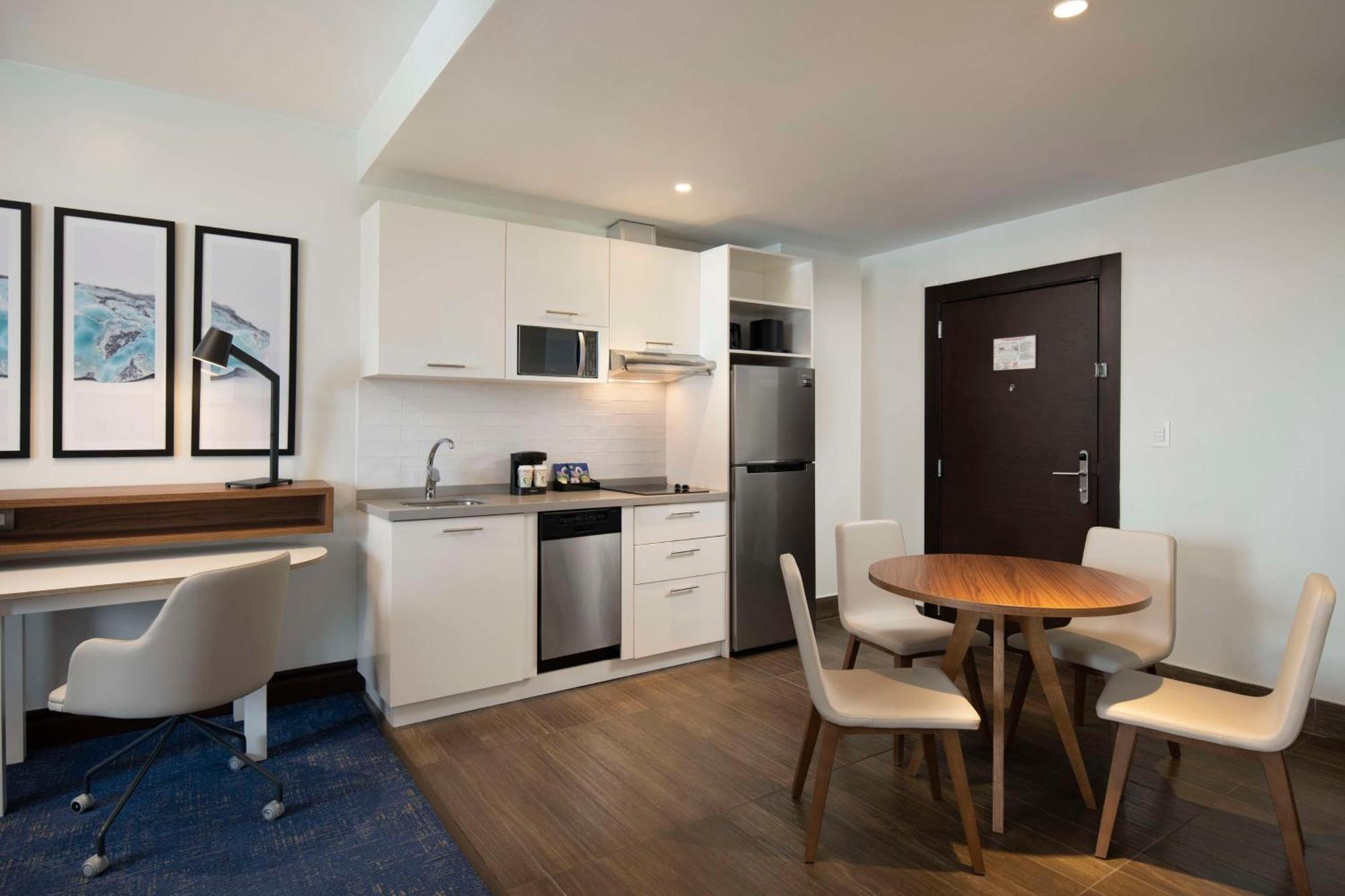 Homewood Suites By Hilton Saint-Domingue Extérieur photo