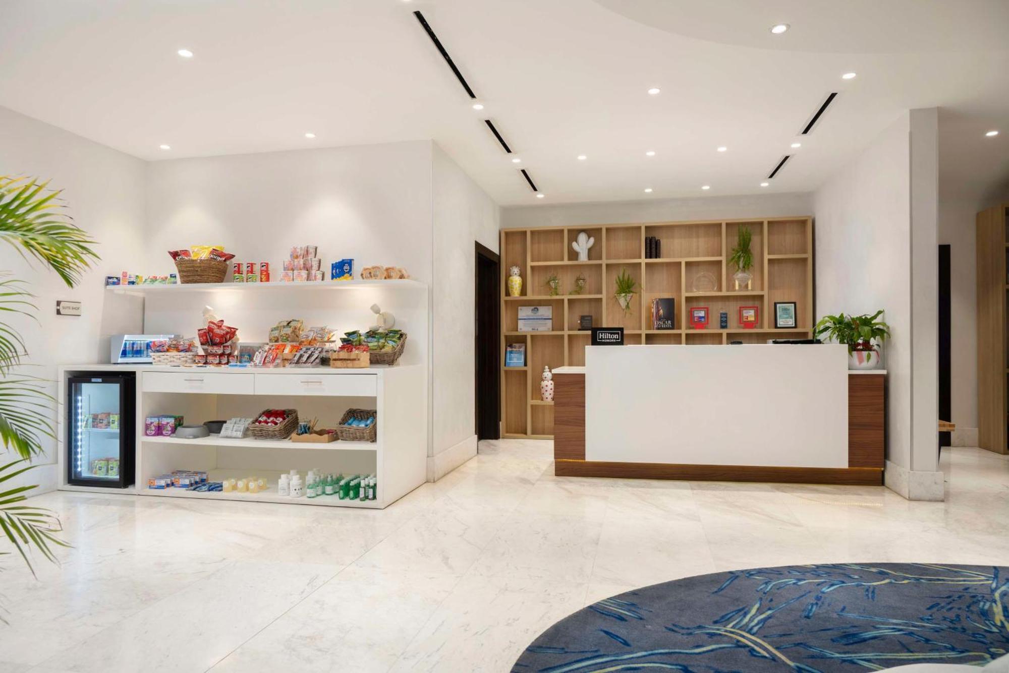 Homewood Suites By Hilton Saint-Domingue Extérieur photo